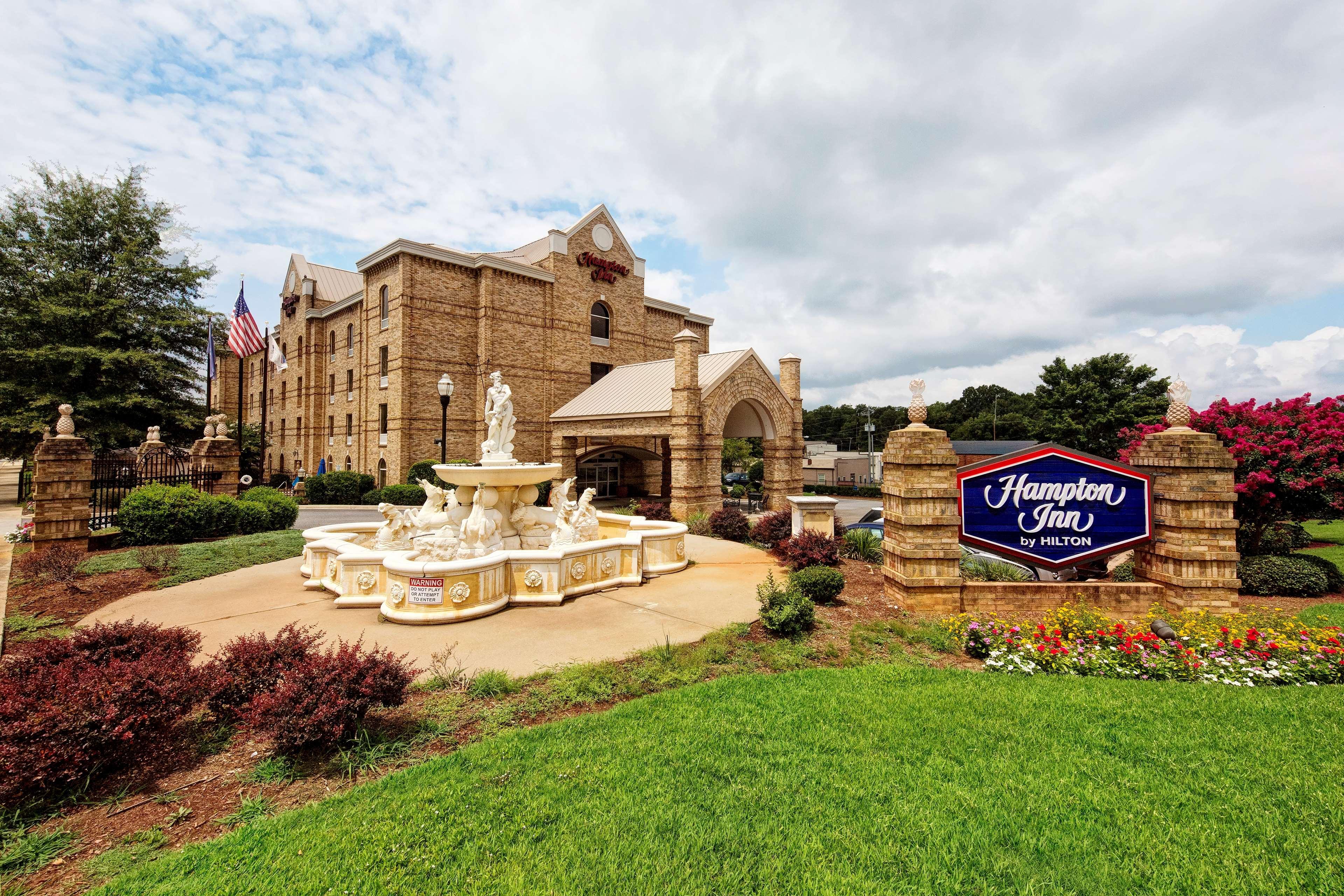 Hampton Inn Newberry Opera House מראה חיצוני תמונה