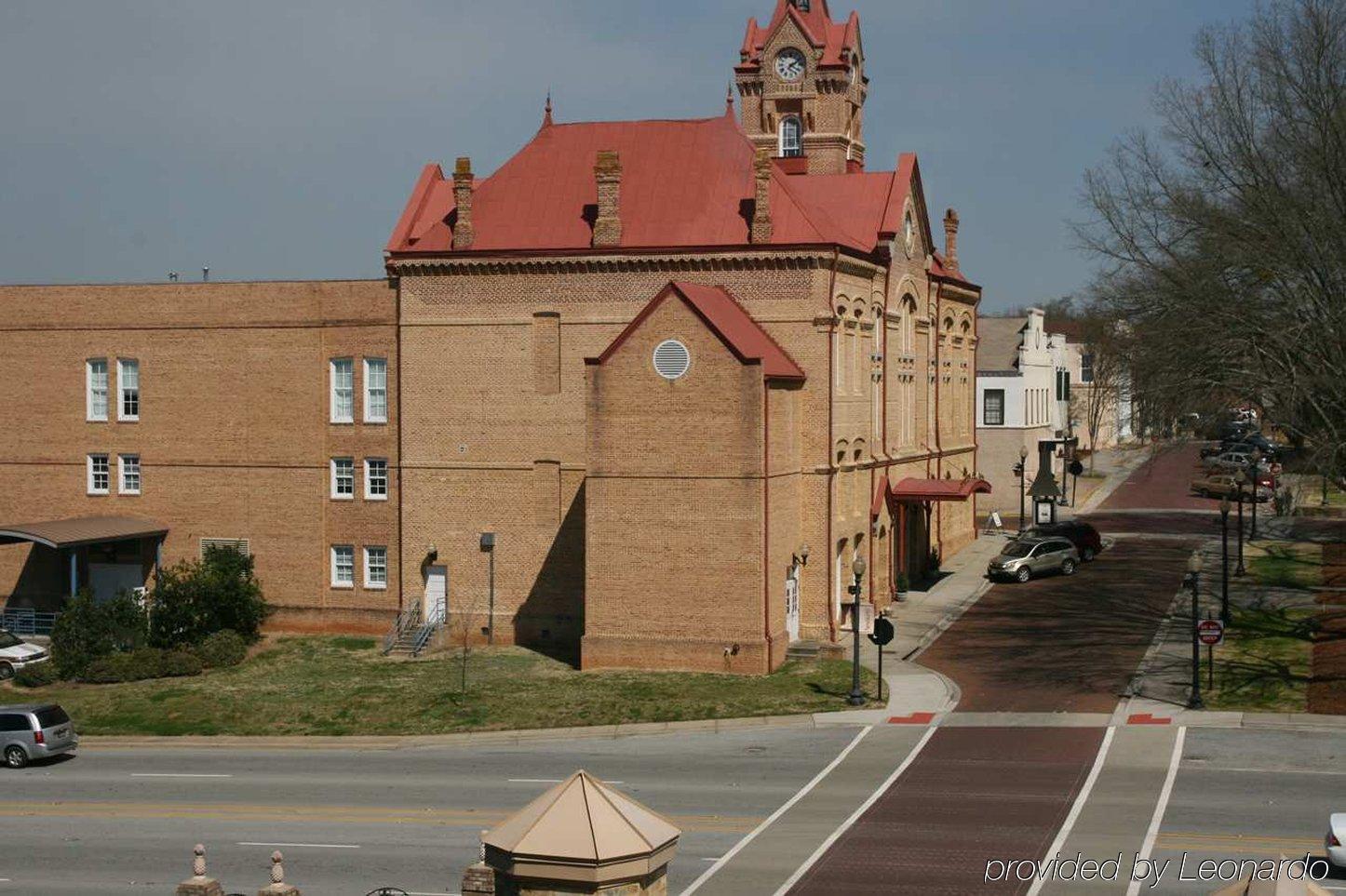 Hampton Inn Newberry Opera House מראה חיצוני תמונה